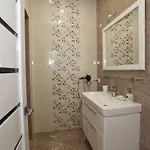 Appartamento On Bunina 24 *