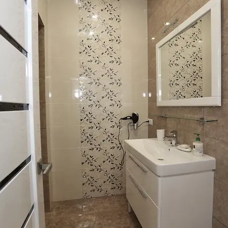 Appartamento On Bunina 28 *