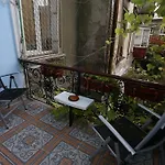 Appartement On Bunina 28 *